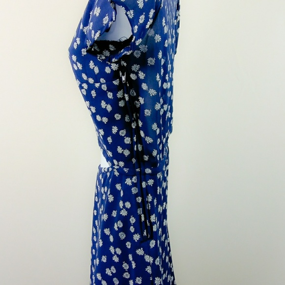 H&M Navy Blue Skater Dress Open Front Lined - Picture 2 of 3